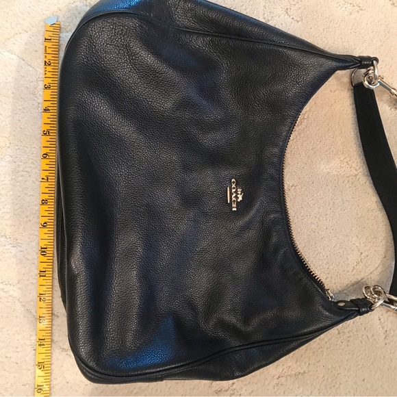 Coach black leather handbag - Picture 7 of 8